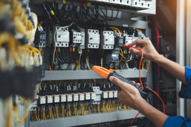 Best Electrical Contractors for Businesses  in Gallatin, MO