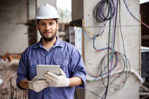 Best Electrical Installation Contractor  in Gallatin, MO