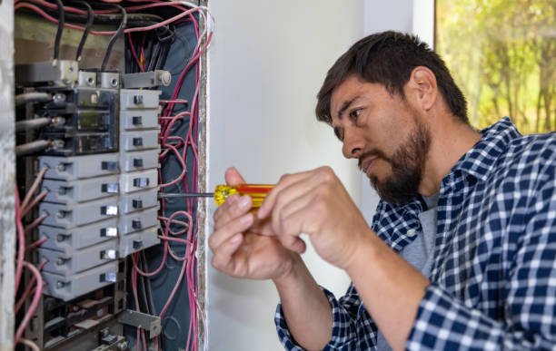  Gallatin, MO Electrician Pros